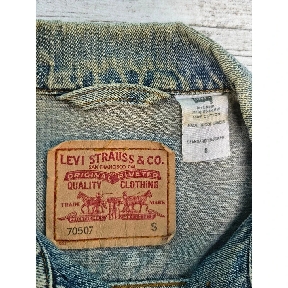 Levi's Standard Trucker Denim Jacket Size Small